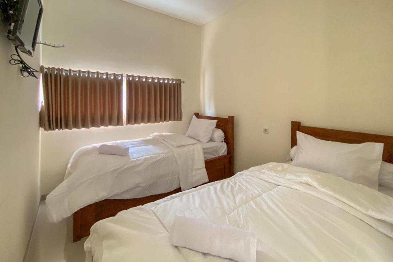 Nipa Guest House Near Universitas Widyagama Mitra Reddoorz Blimbing  Εξωτερικό φωτογραφία